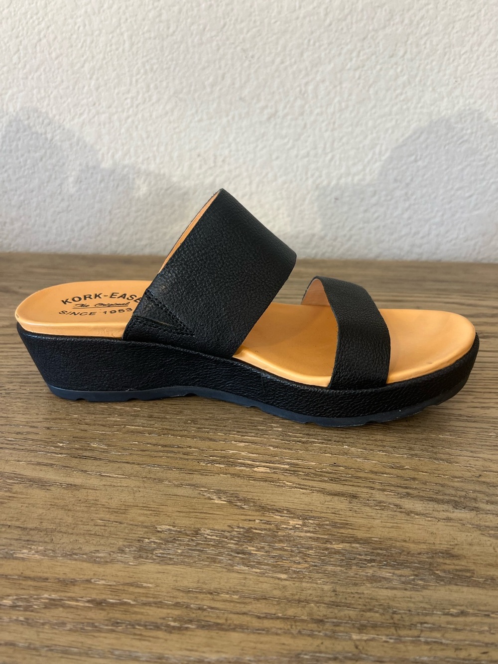 Kork-Ease Kane black Leather Slide Sandals Sz 10 casual comfort minimalist - Picture 2 of 10
